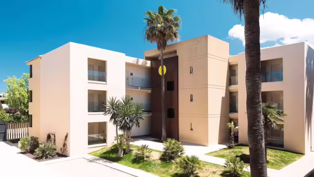 baby and toddler friendly hotel ibiza near the beach