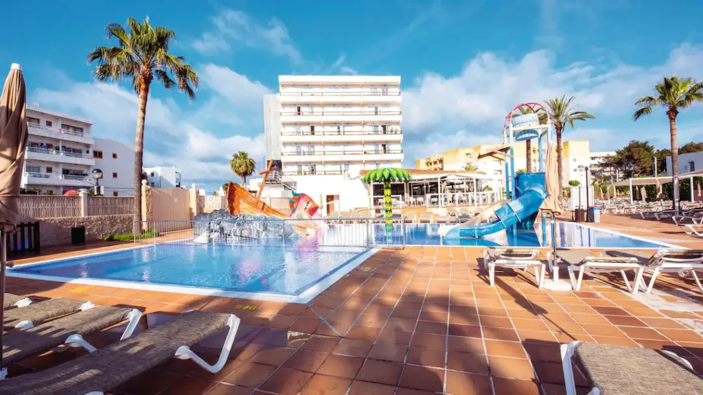 baby and toddler friendly hotel ibiza near the beach