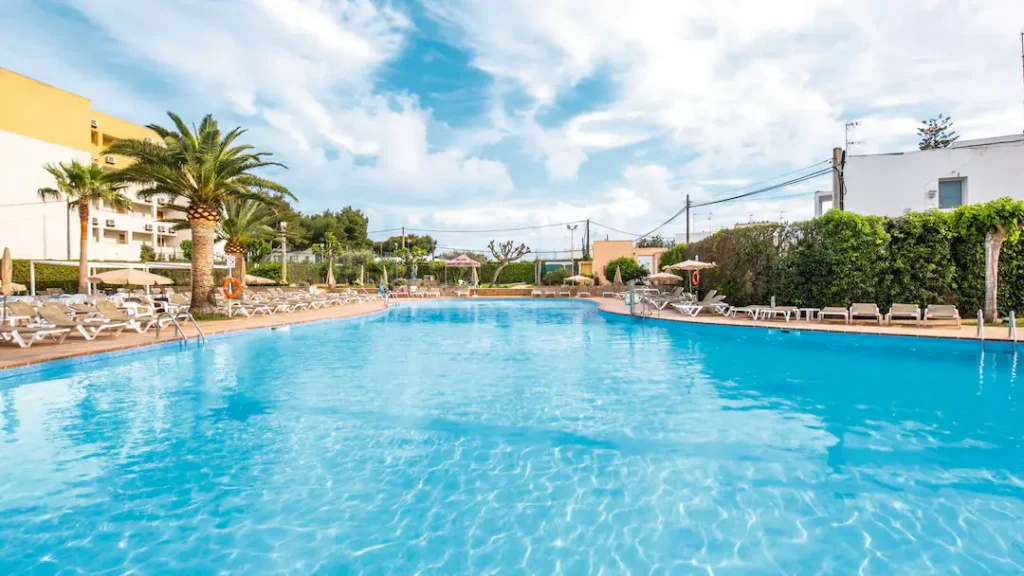 baby and toddler friendly hotel ibiza near the beach