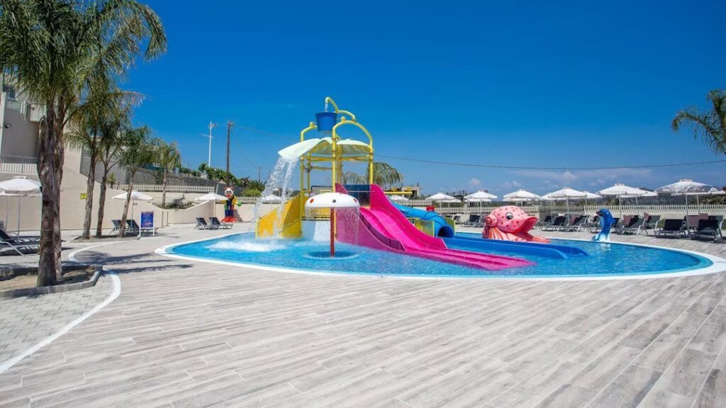 greece hotels with waterslides