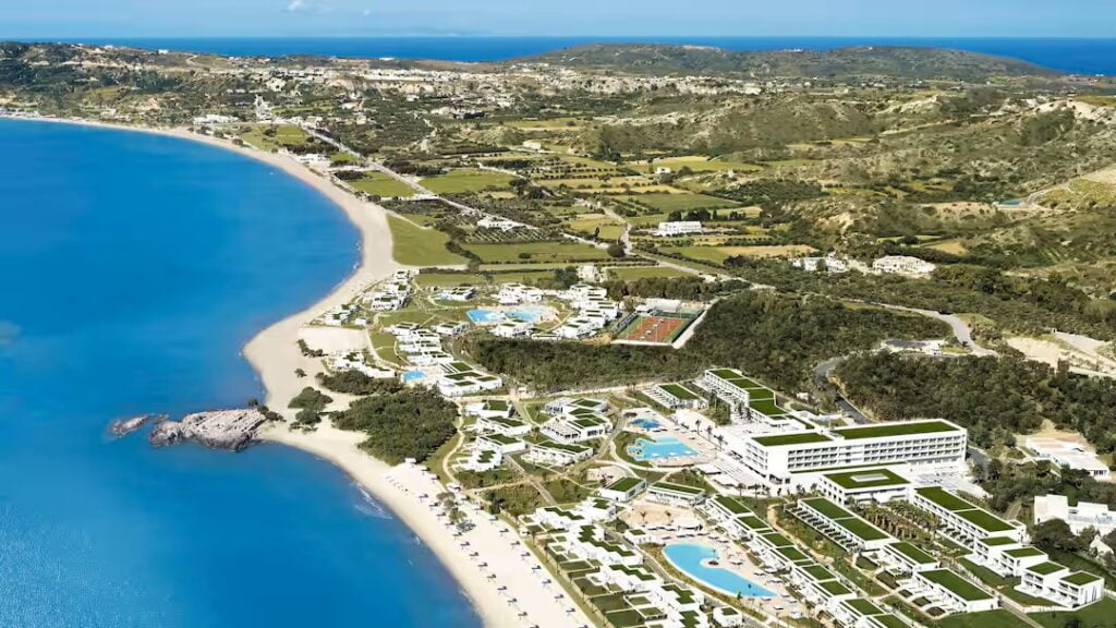 Hotels In Greece With Baby Clubs!