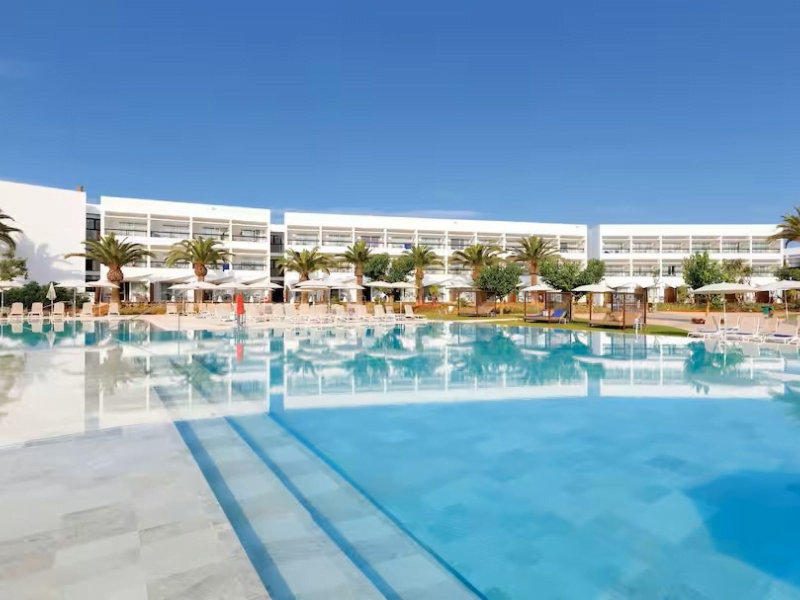 baby and toddler friendly hotel ibiza