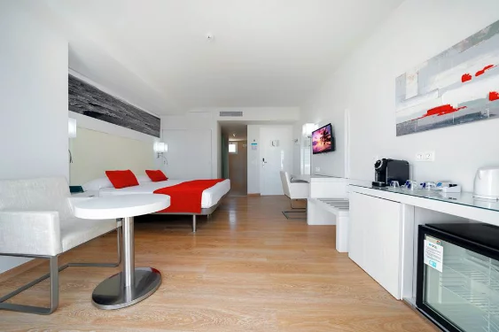 baby and toddler friendly hotel lanzarote