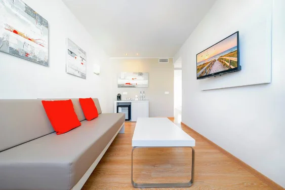 baby and toddler friendly hotel lanzarote