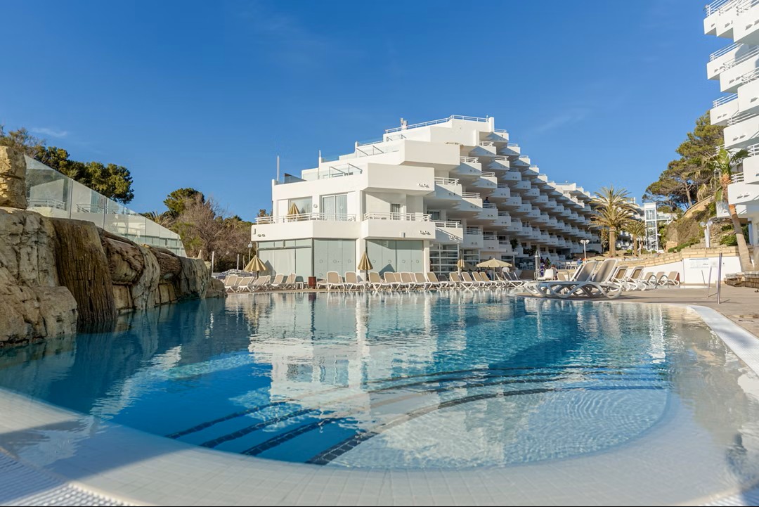 Majorca hotels with family rooms