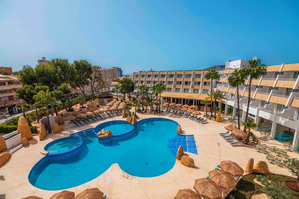 baby and toddler friendly hotel in majorca with a short transfer