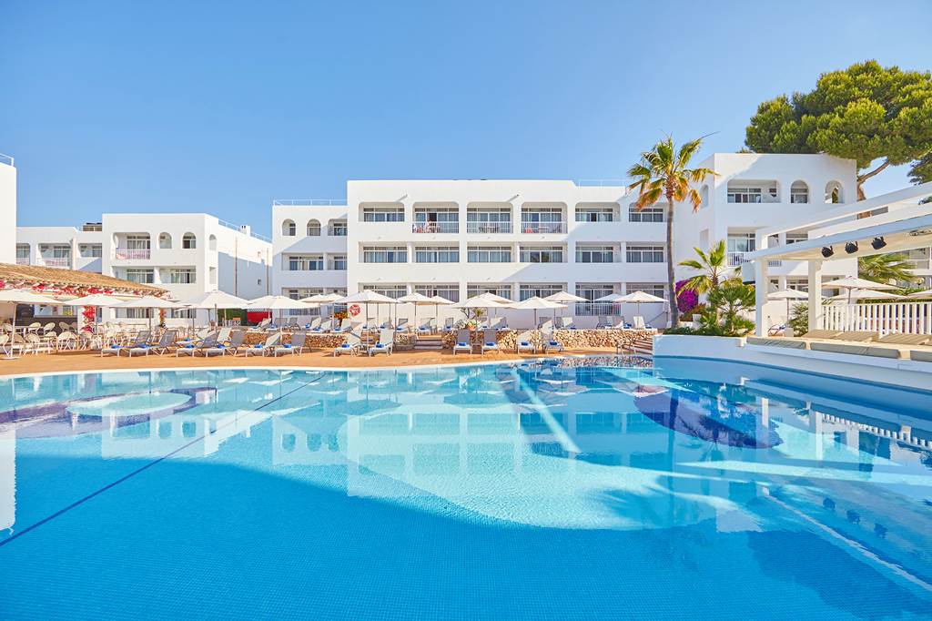 hotel in majorca with family rooms
