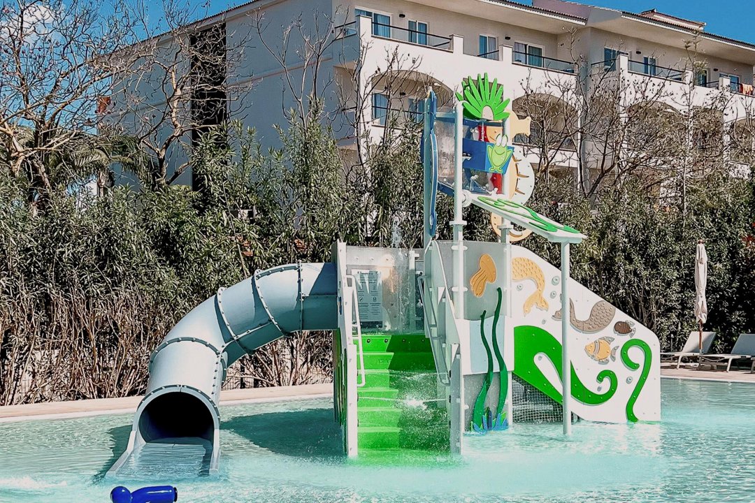 Majorca hotels with family rooms