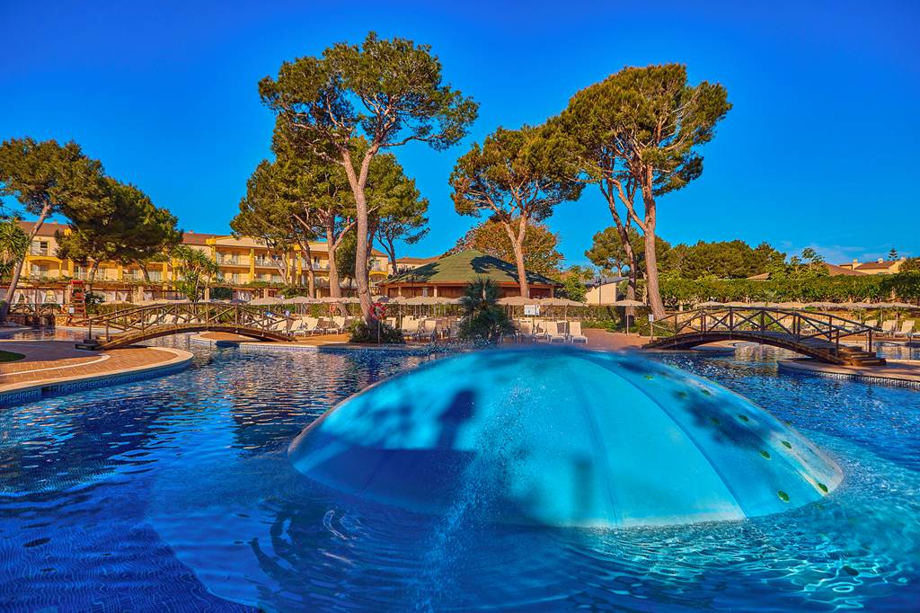 hotel in majorca with family rooms