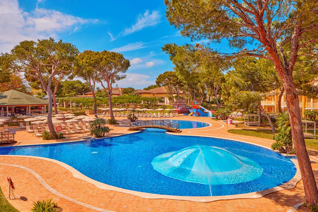 hotel in majorca with family rooms