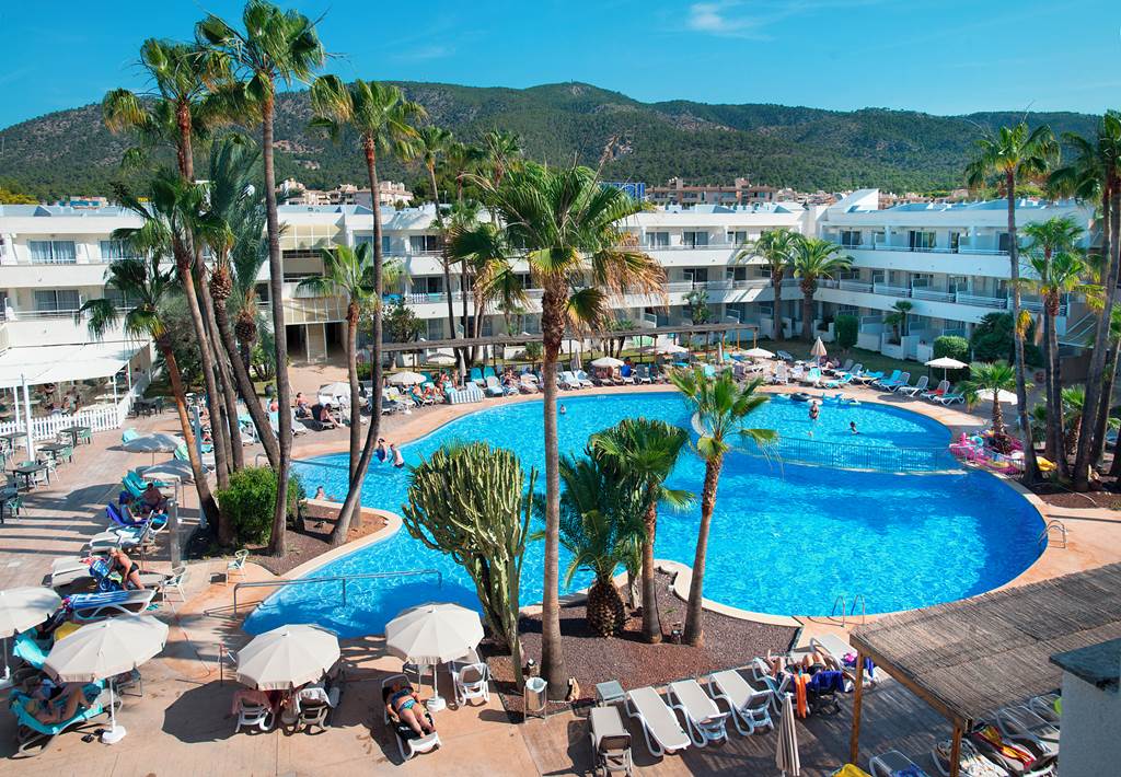baby and toddler friendly hotel in majorca with a short transfer