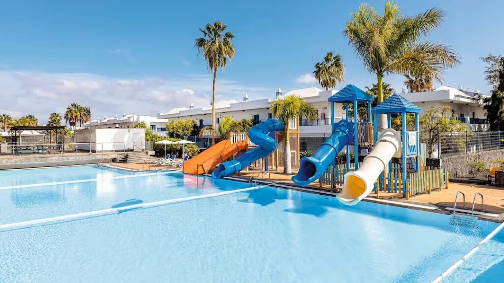 baby and toddler friendly hotel in the canary islands with waterslides