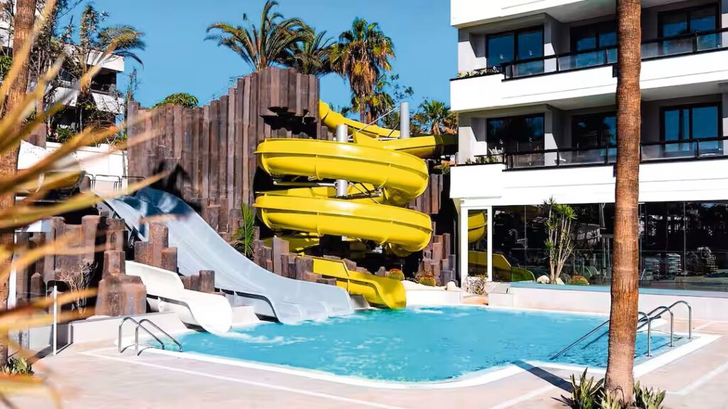 baby and toddler friendly hotel in the canary islands with waterslides