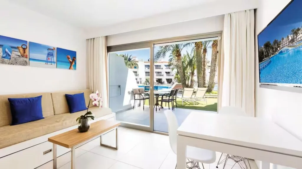 balearics hotel with short transfer