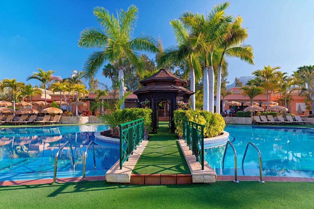 family friendly hotels in the canary islamds 