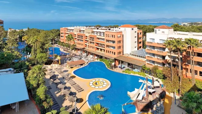baby and toddler friendly hotel spain