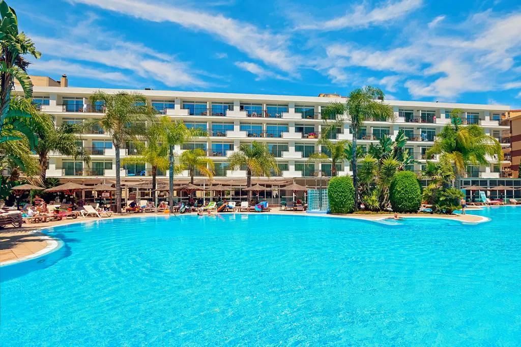 toddler friendly hotel spain with family rooms