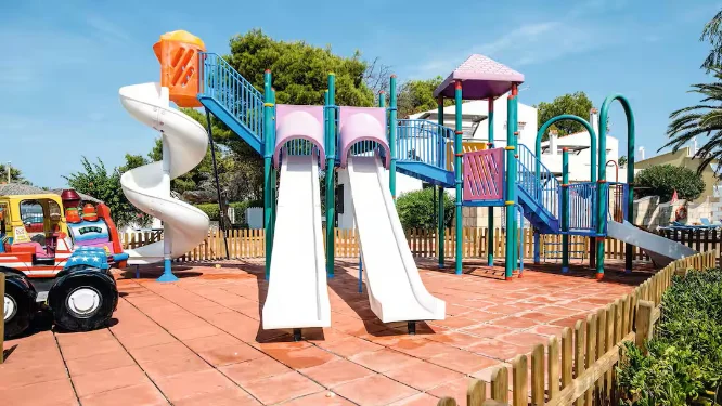 baby and toddler friendly hotel menorca