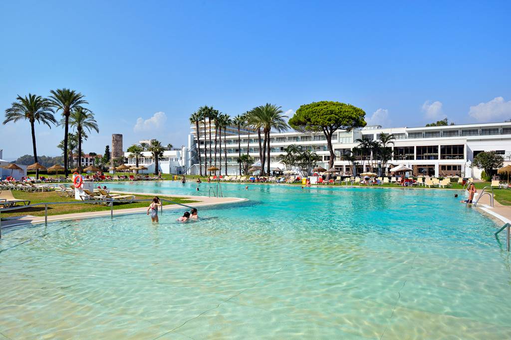 hotel for toddlers spain