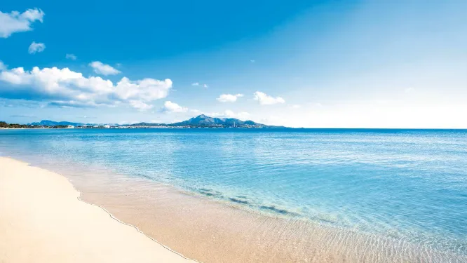 beachfront hotel in majorca