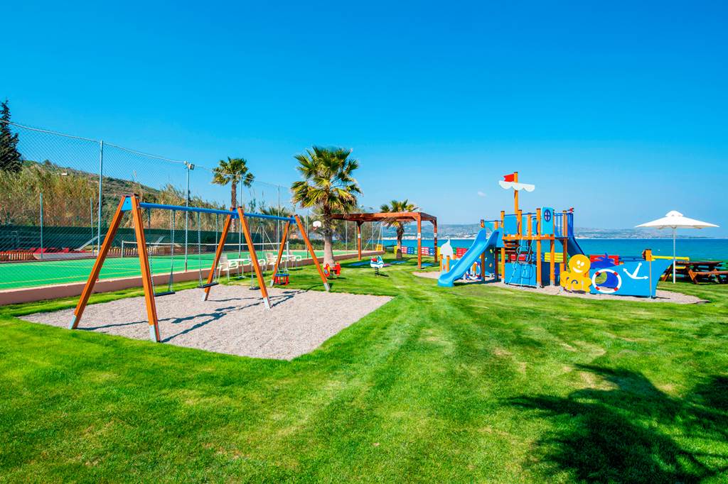 baby and toddler friendly holiday 2025
