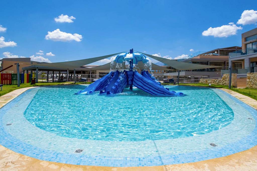 baby and toddler friendly holiday 2025