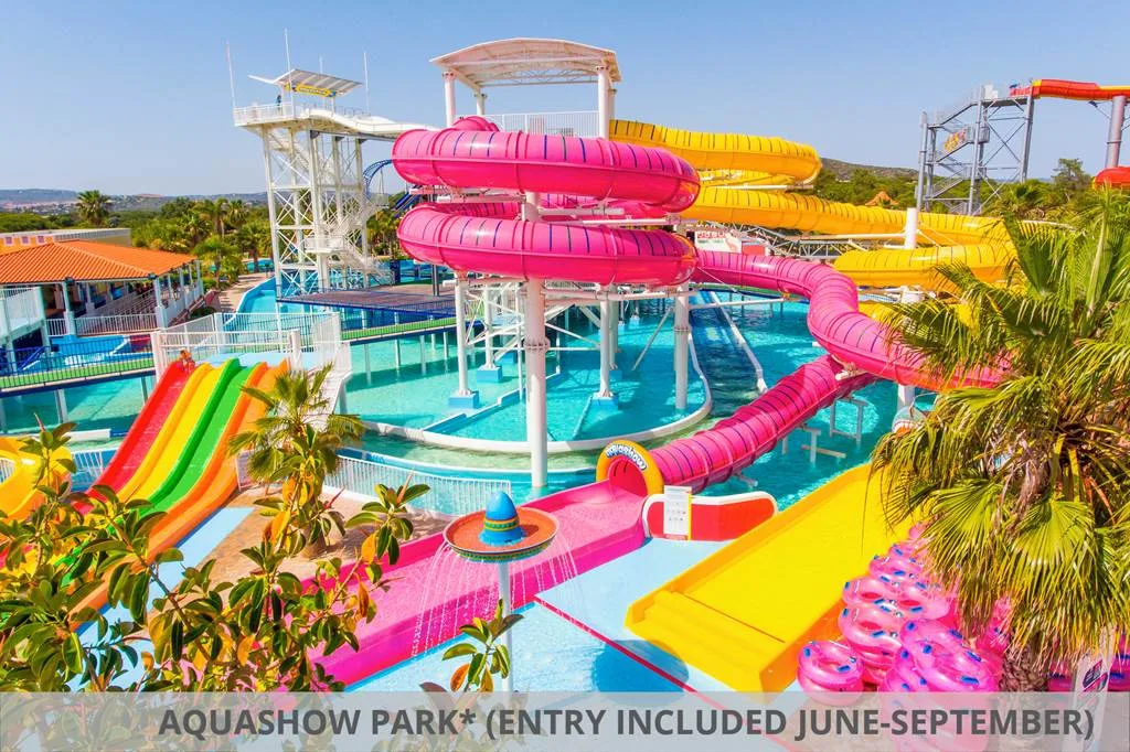 Hotels With Theme Parks & Waterparks