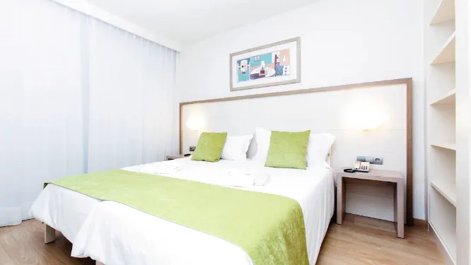 beachfront hotel in majorca