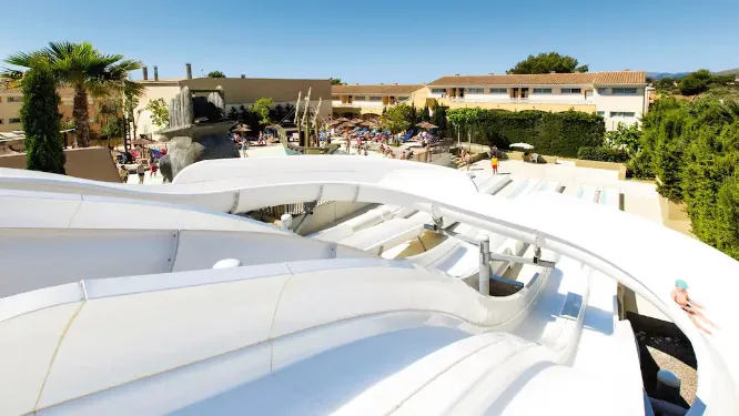 beachfront hotel in majorca