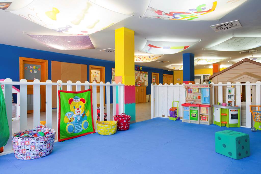 baby friendly hotel with a creche