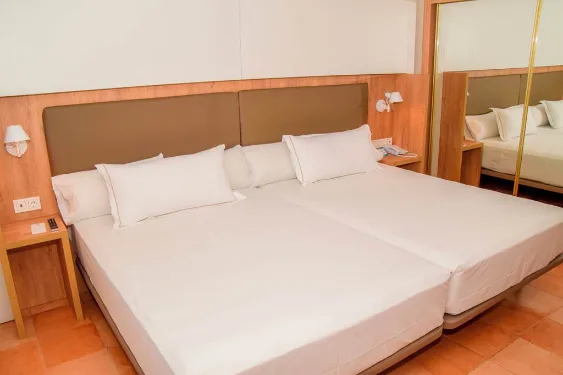 baby and toddler friendly hotel spain