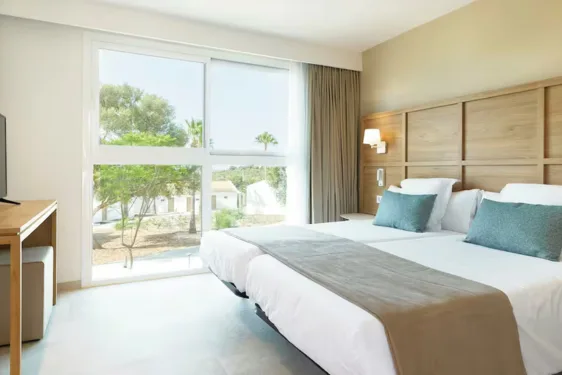 beachfront hotel majorca