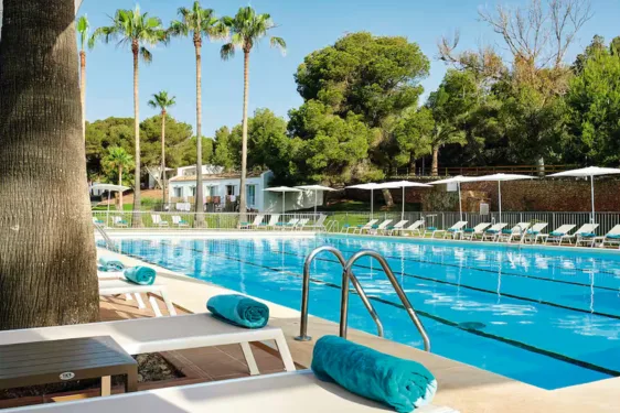 beachfront hotel majorca