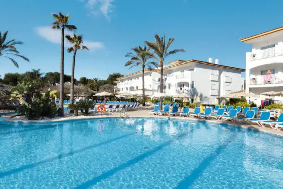 toddler friendly hotel pollensa
