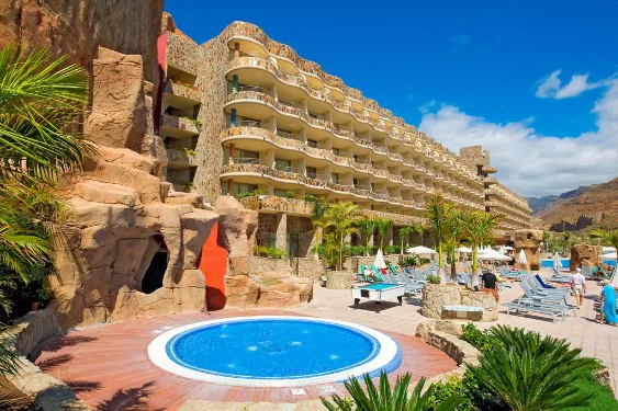 baby and toddler friendly hotel majorca