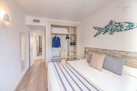 baby and toddler friendly hotel menorca