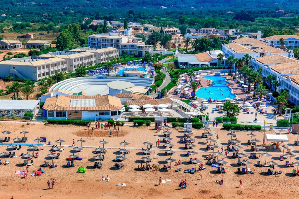 all inclusive resort with waterslides