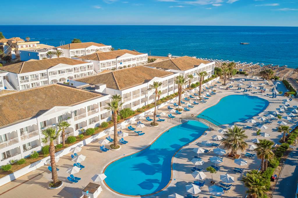 all inclusive resort with waterslides