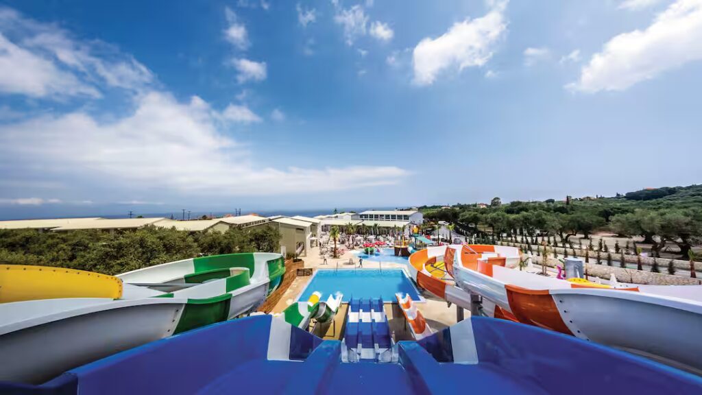 hotel with splash park