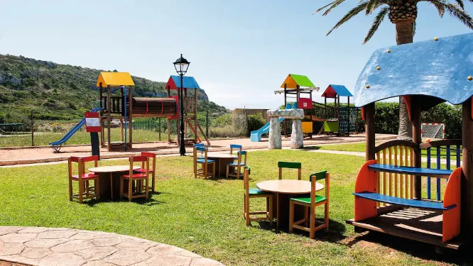 baby and toddler friendly hotel menorca
