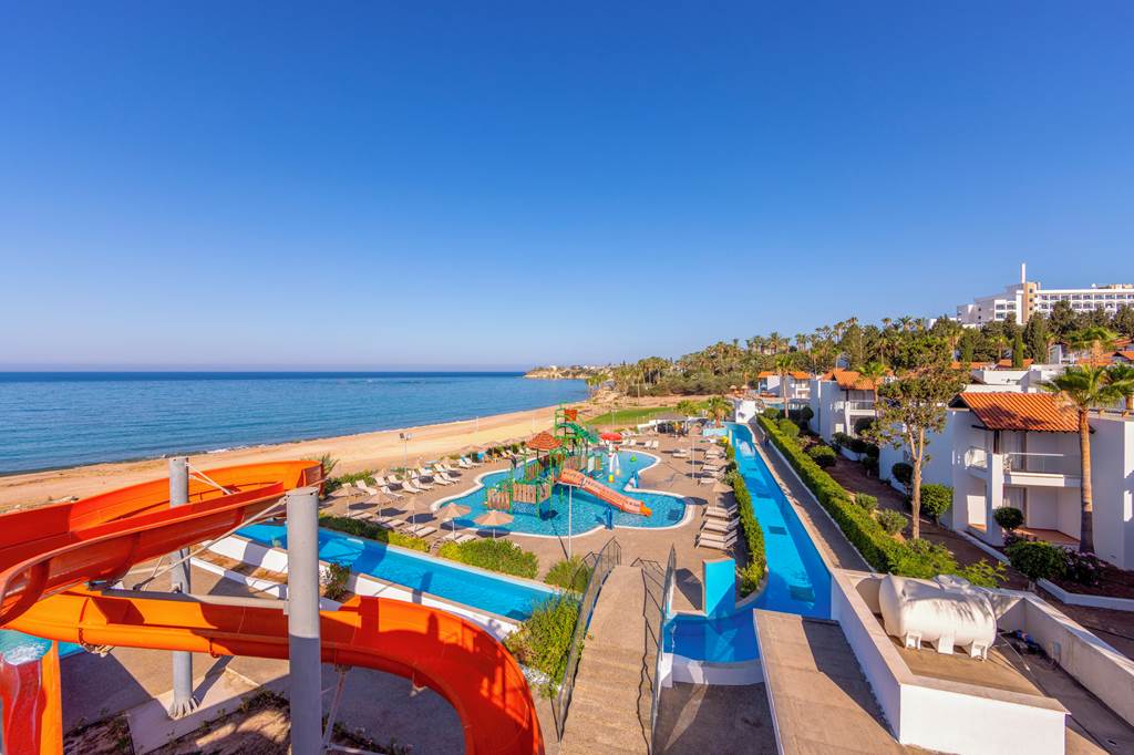 all inclusive resort with waterslides