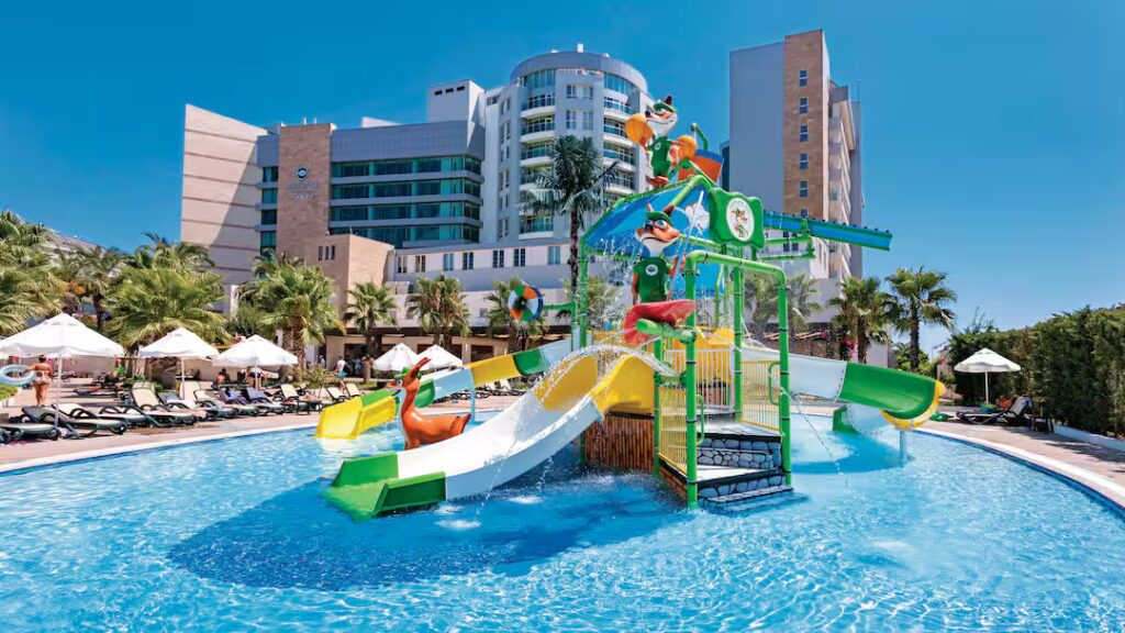 hotel with splash park
