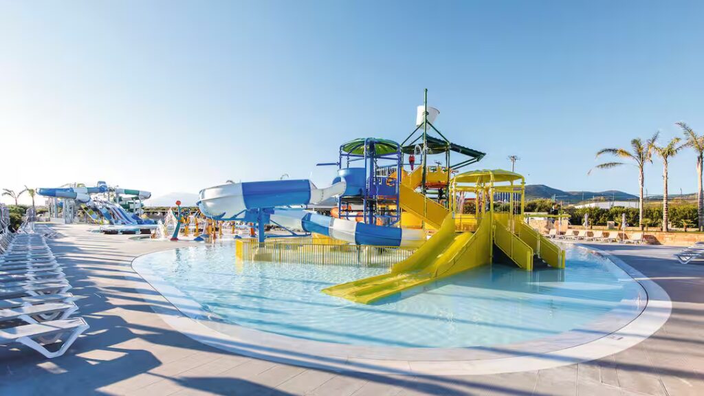 hotel with splash park