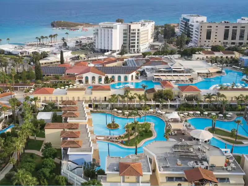 baby friendly hotel cyprus