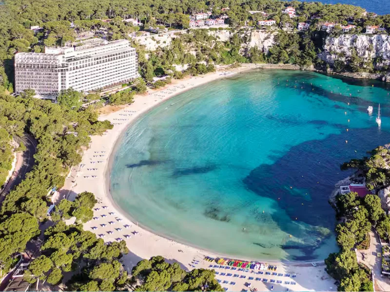 family friendly hotel near the beach