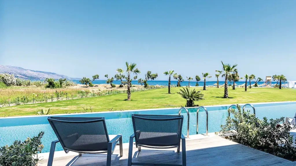 family friendly hotel with swim up rooms