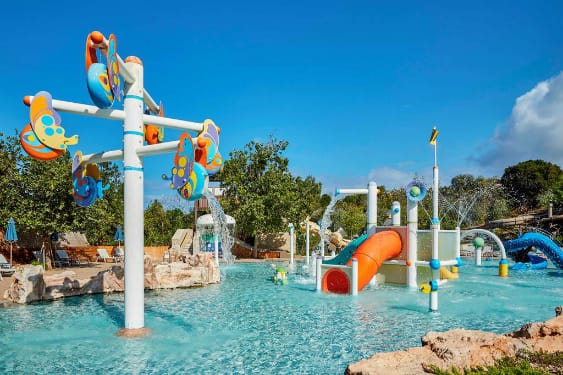 baby friendly hotel greece