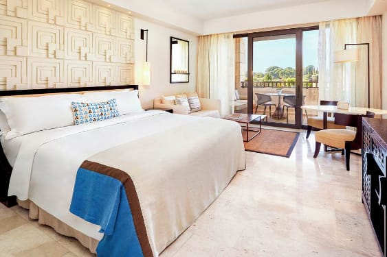 baby friendly hotel greece
