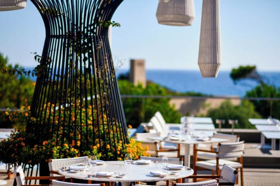 baby friendly hotel greece