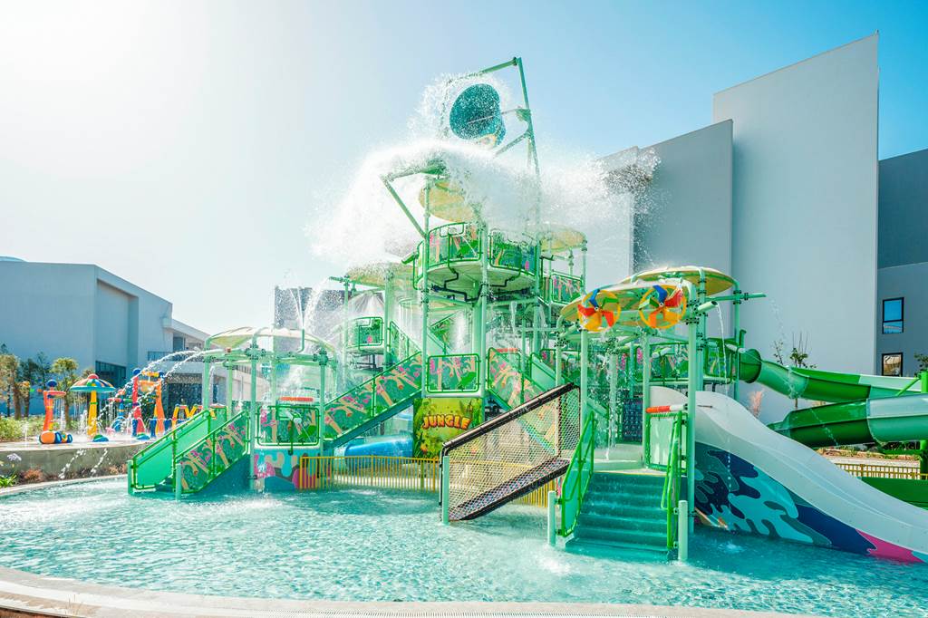 family friendly hotels with an indoor soft play